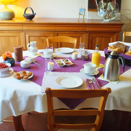 Frühstückspension D'hotes Du Coquillot
